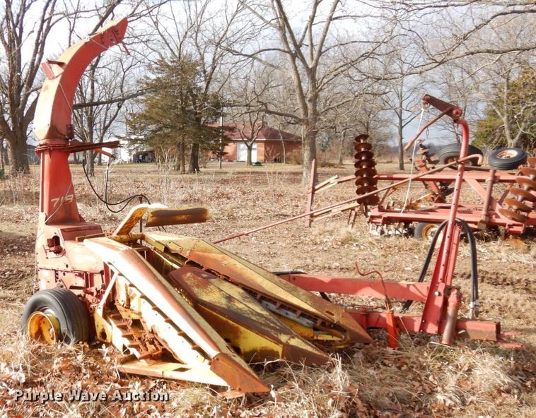 image for item JK9143 New Holland 718  forage harvester
