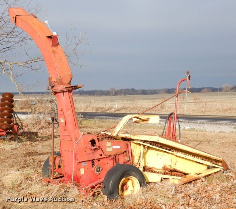 image for item JK9143 New Holland 718  forage harvester
