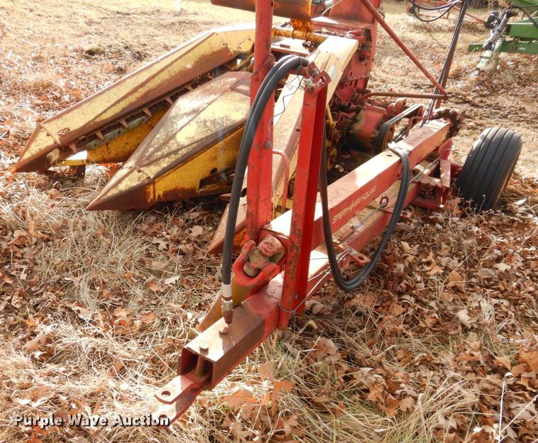 image for item JK9143 New Holland 718  forage harvester