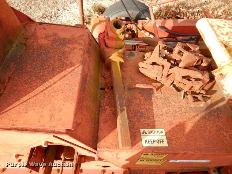 image for item JK9143 New Holland 718  forage harvester