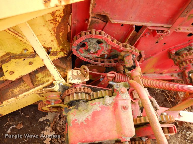 image for item JK9143 New Holland 718  forage harvester