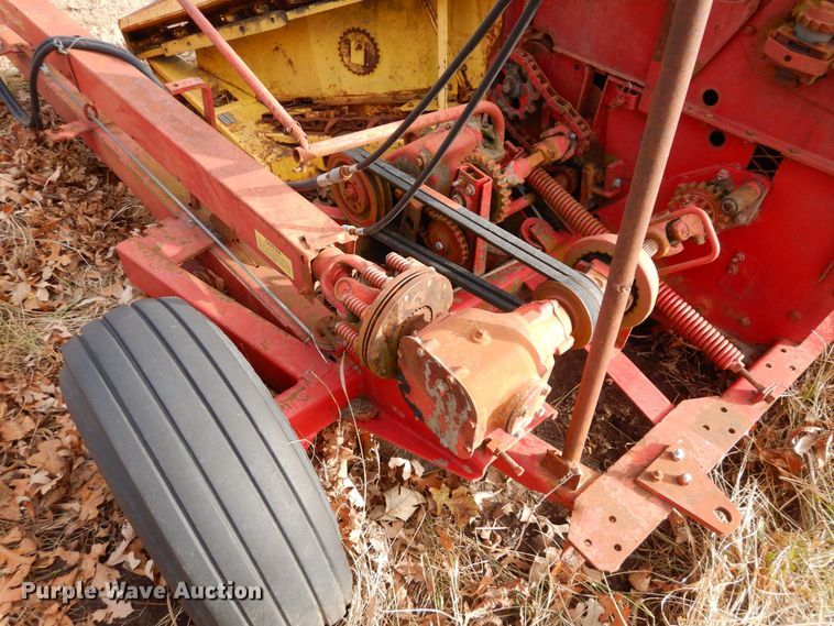 image for item JK9143 New Holland 718  forage harvester