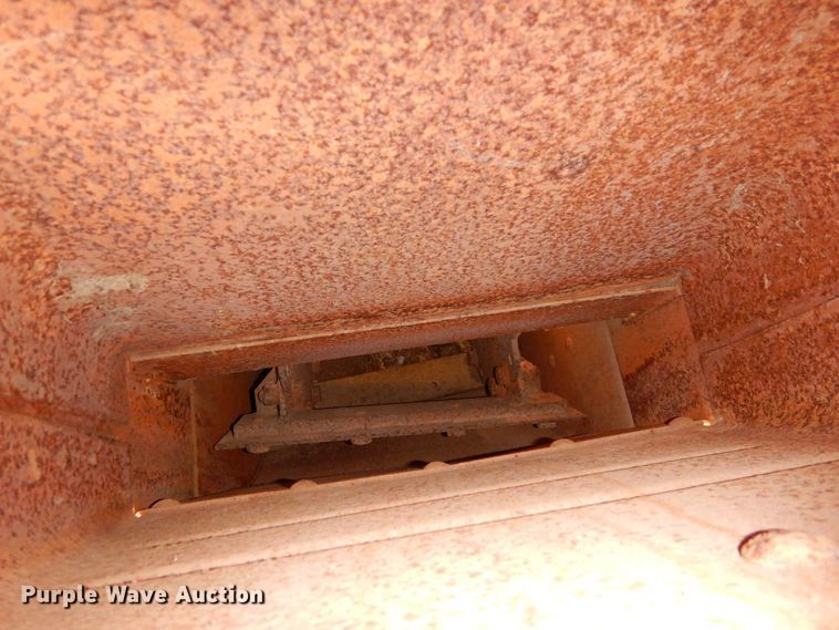 image for item JK9143 New Holland 718  forage harvester