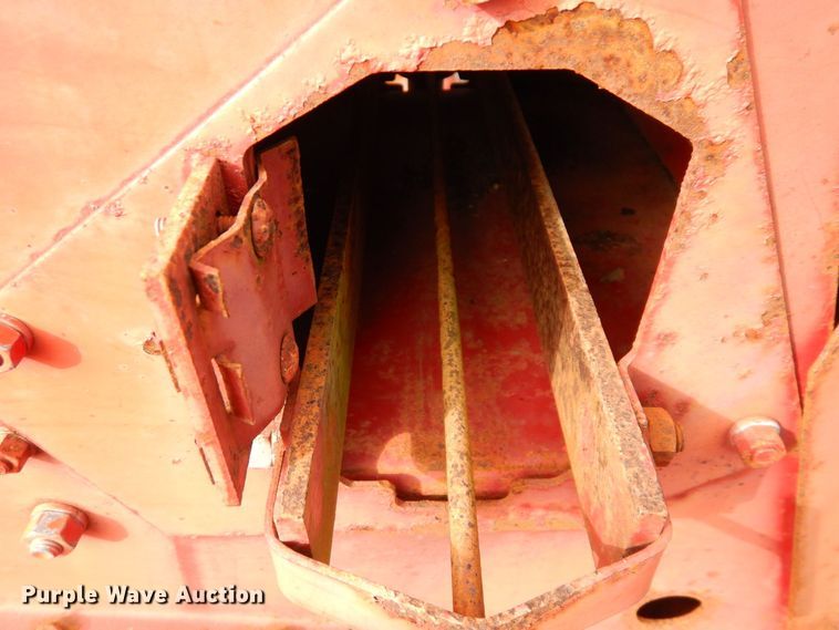 image for item JK9143 New Holland 718  forage harvester