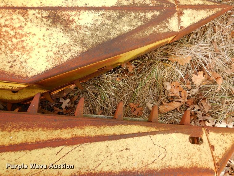 image for item JK9143 New Holland 718  forage harvester