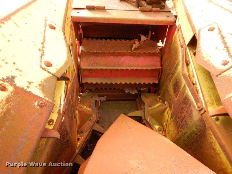 image for item JK9143 New Holland 718  forage harvester