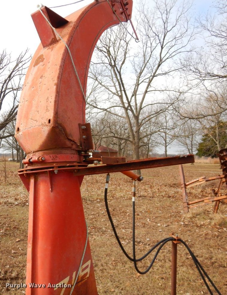 image for item JK9143 New Holland 718  forage harvester