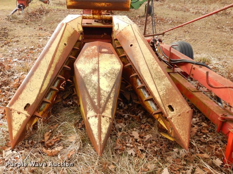 image for item JK9143 New Holland 718  forage harvester