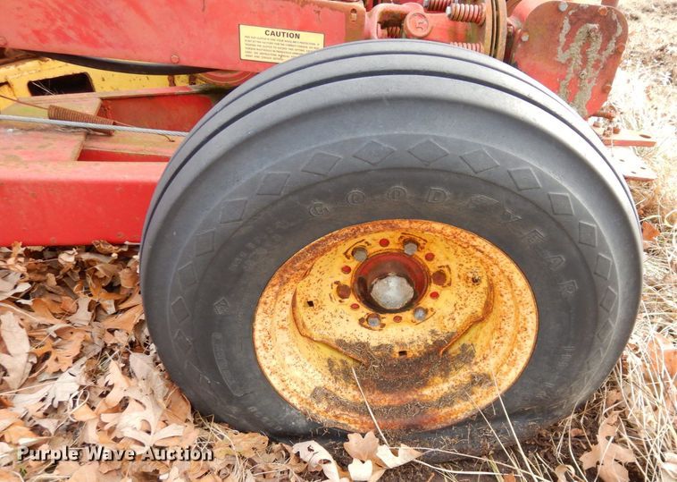 image for item JK9143 New Holland 718  forage harvester