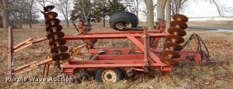 image for item JK9144 International 490  tandem disk