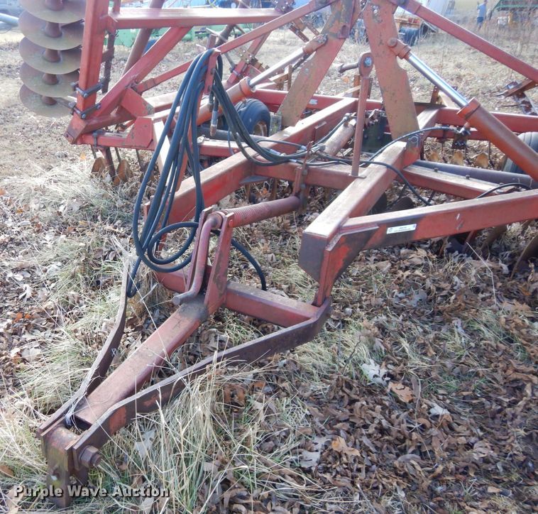 image for item JK9144 International 490  tandem disk