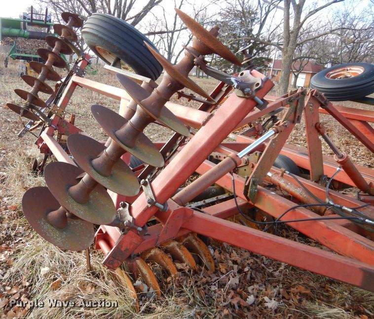 image for item JK9144 International 490  tandem disk