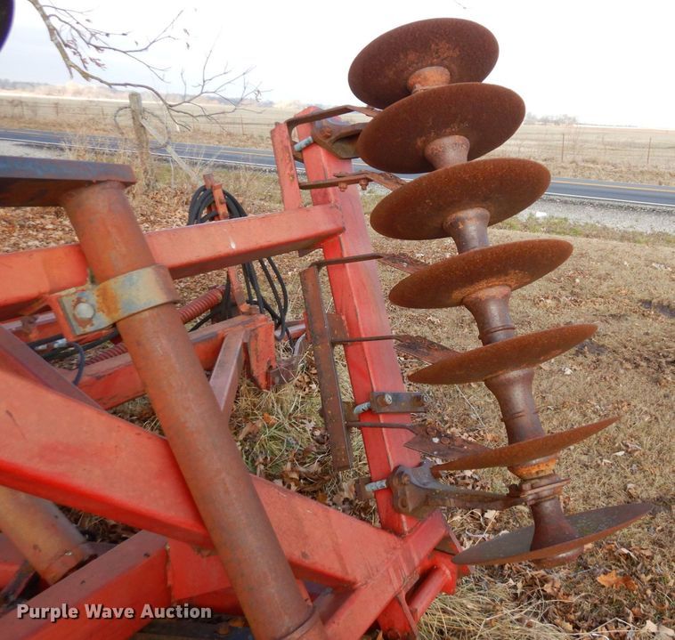 image for item JK9144 International 490  tandem disk