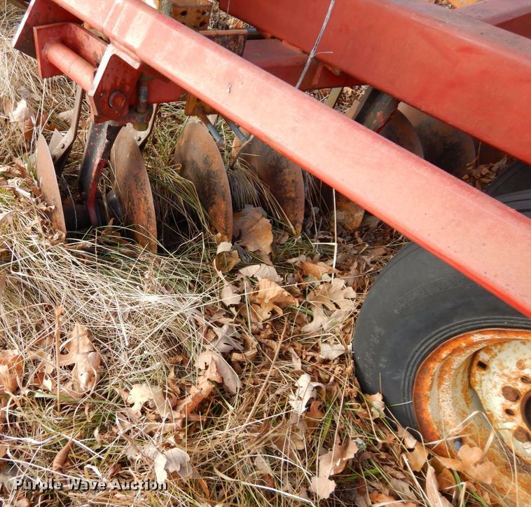 image for item JK9144 International 490  tandem disk