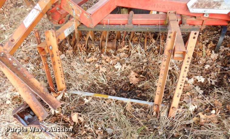 image for item JK9144 International 490  tandem disk