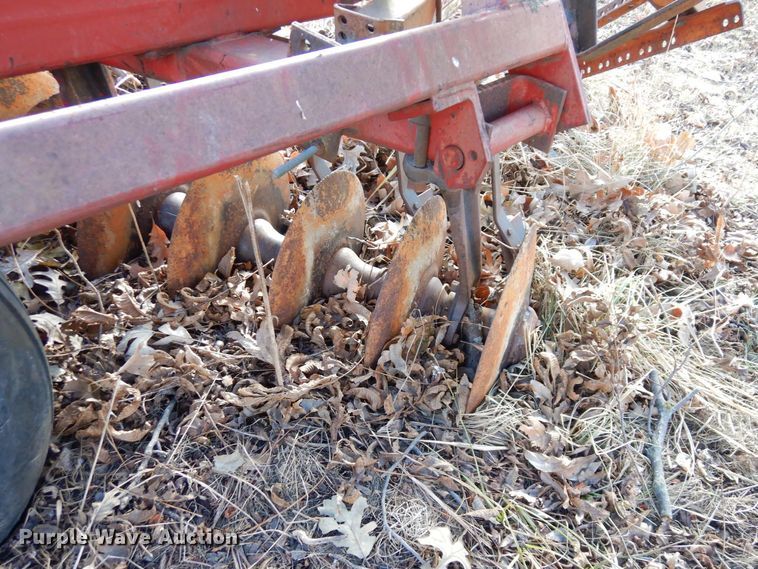 image for item JK9144 International 490  tandem disk