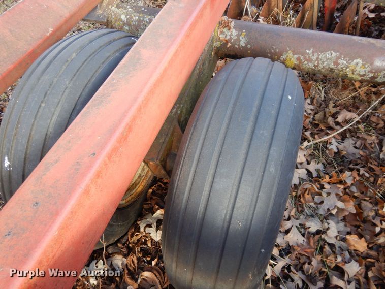 image for item JK9144 International 490  tandem disk