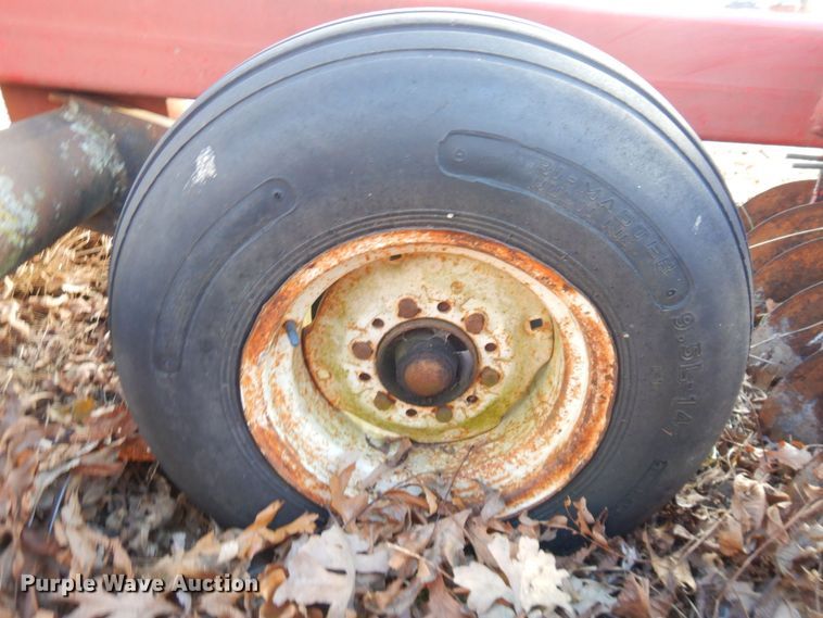 image for item JK9144 International 490  tandem disk