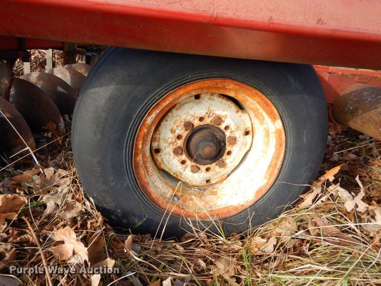 image for item JK9144 International 490  tandem disk