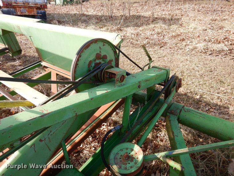 image for item JK9145 John Deere 290  windrower
