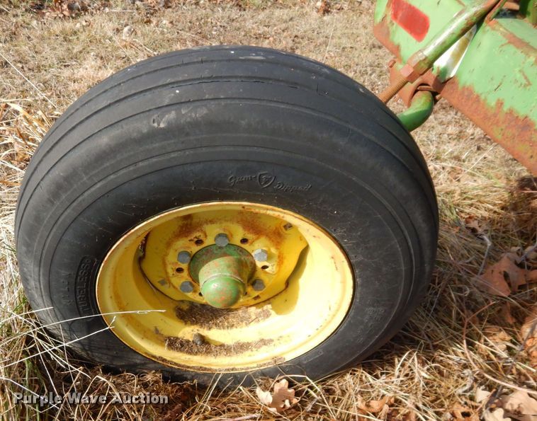 image for item JK9145 John Deere 290  windrower