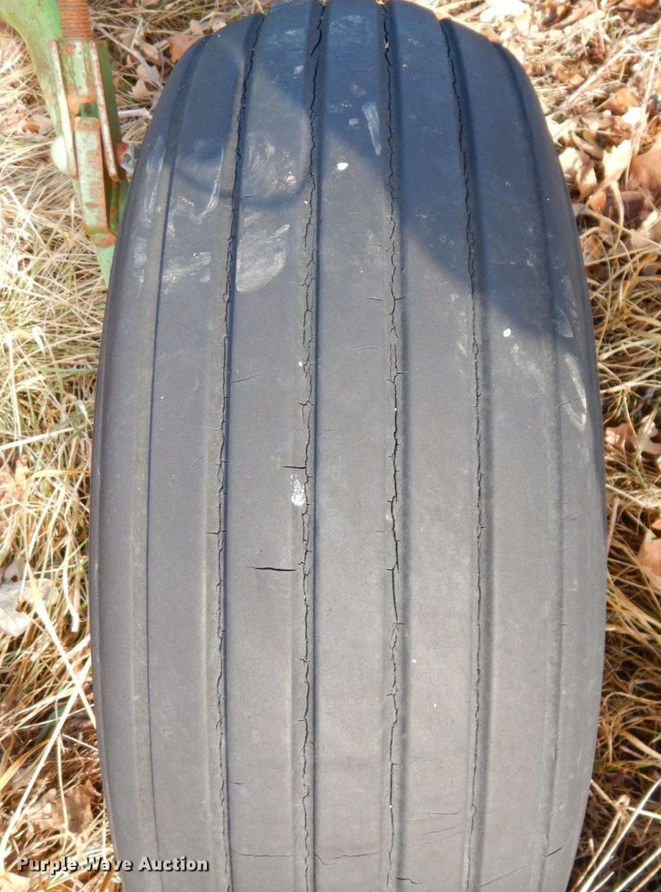 image for item JK9145 John Deere 290  windrower