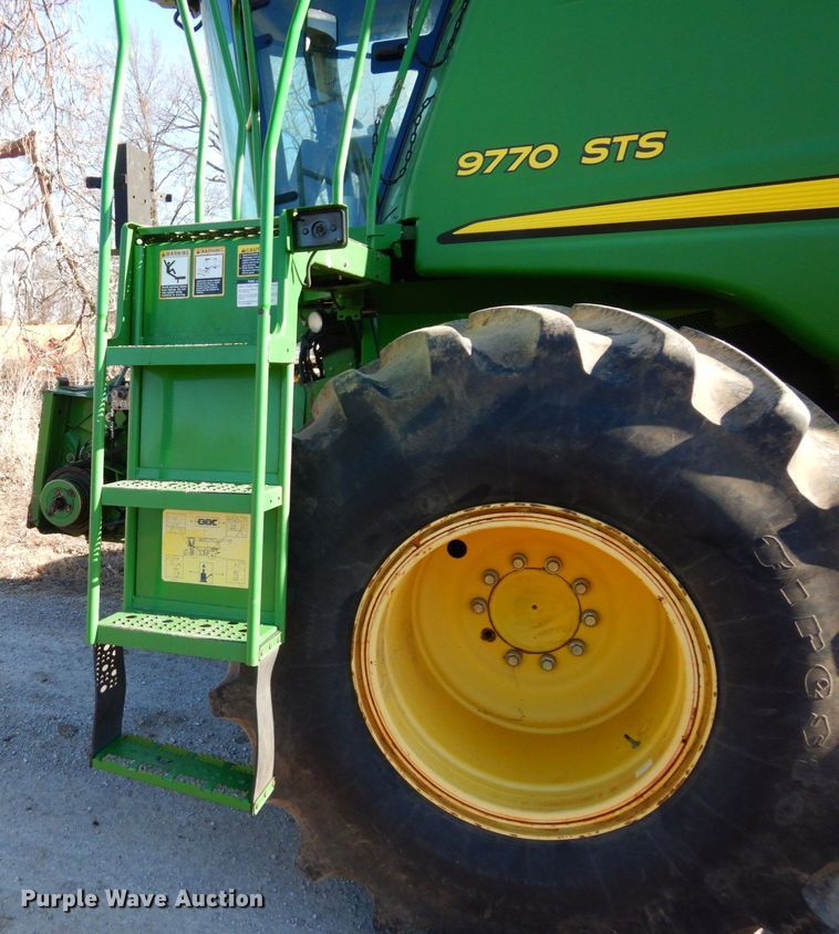 image for item JK9148 2008 John Deere 9770 STS  RWA combine