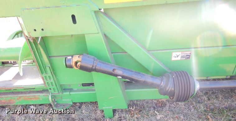 image for item JK9149 2009 John Deere 608C  corn head