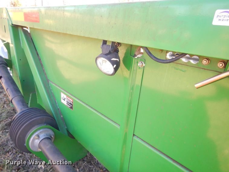 image for item JK9149 2009 John Deere 608C  corn head