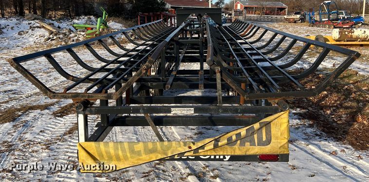 image for item JU9710 Industrias America 20X4  hay bale trailer