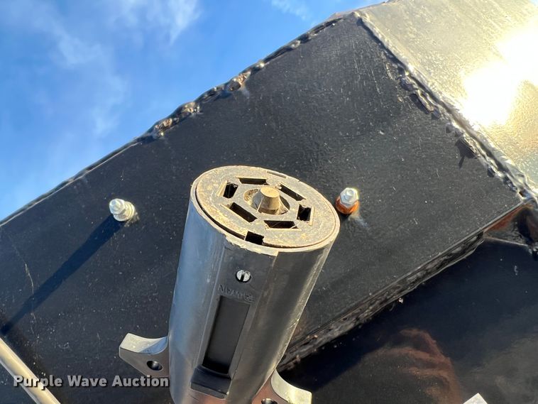 image for item JU9710 Industrias America 20X4  hay bale trailer