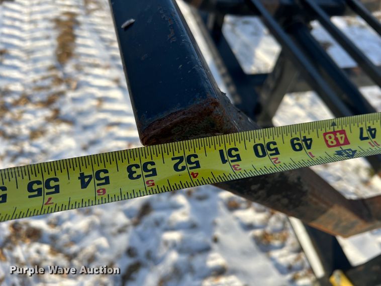 image for item JU9710 Industrias America 20X4  hay bale trailer