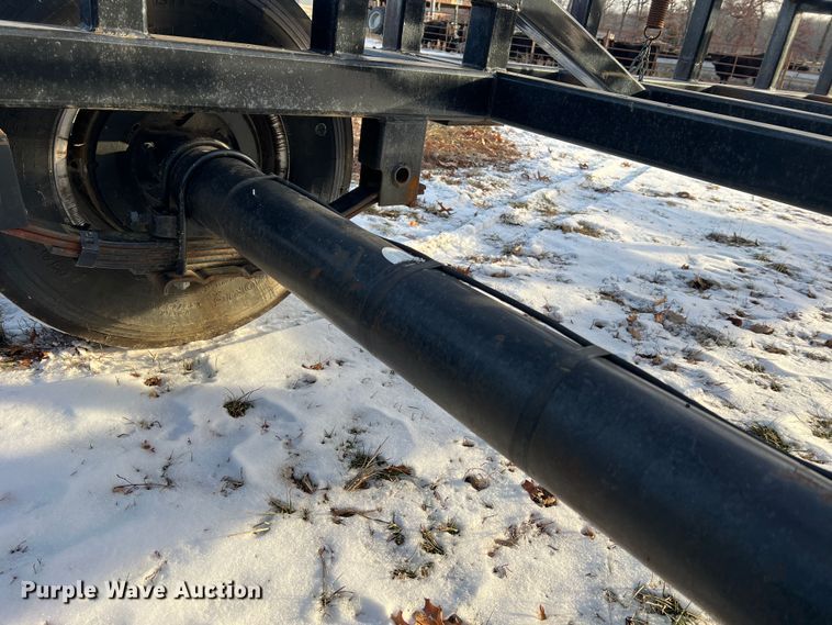 image for item JU9710 Industrias America 20X4  hay bale trailer