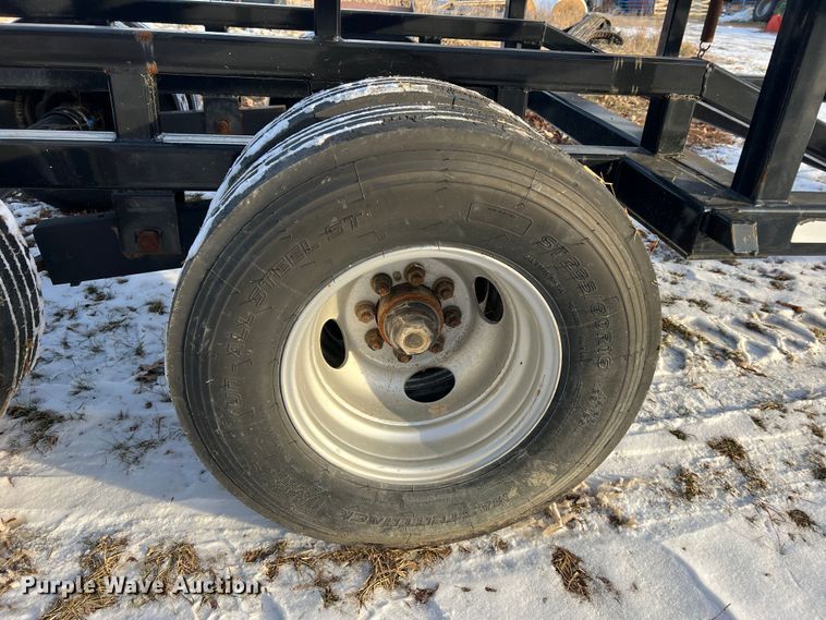 image for item JU9710 Industrias America 20X4  hay bale trailer