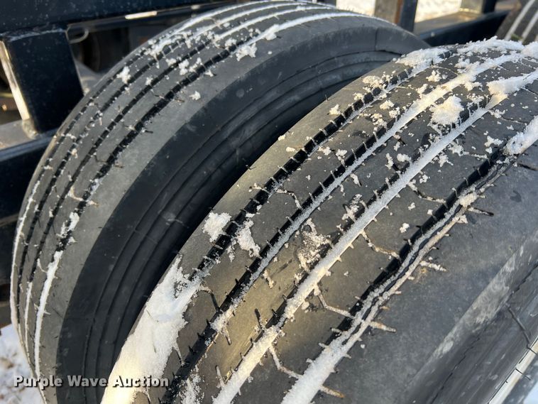 image for item JU9710 Industrias America 20X4  hay bale trailer