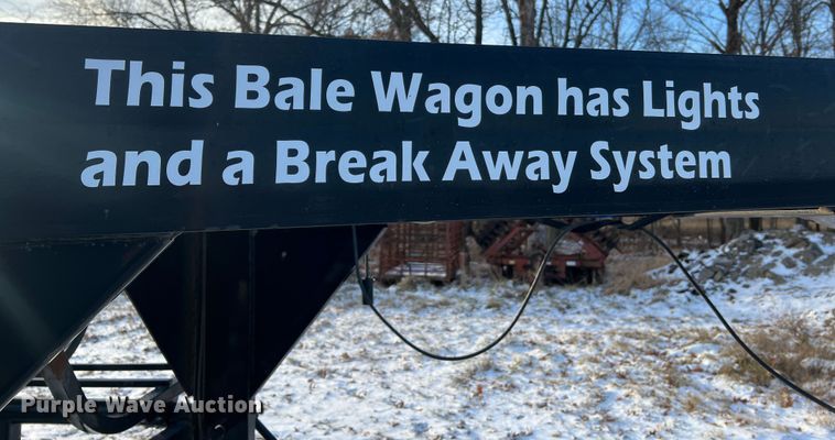 image for item JU9710 Industrias America 20X4  hay bale trailer