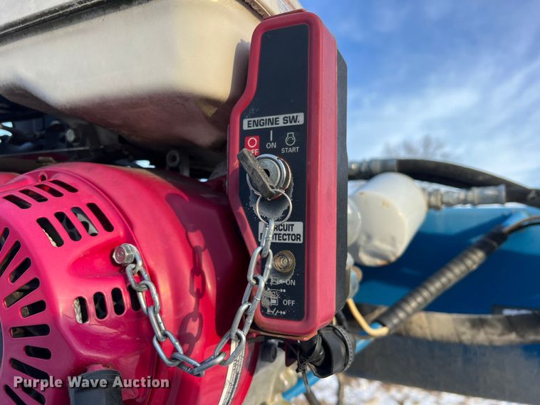 image for item JU9711 Plus1  hay bale trailer