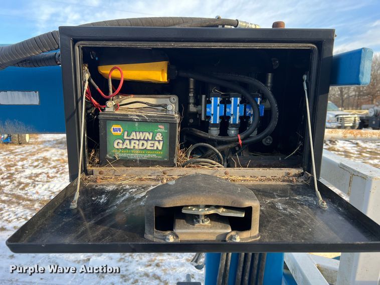 image for item JU9711 Plus1  hay bale trailer