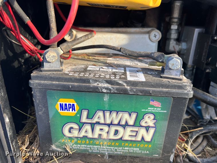 image for item JU9711 Plus1  hay bale trailer