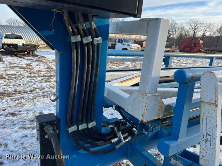 image for item JU9711 Plus1  hay bale trailer