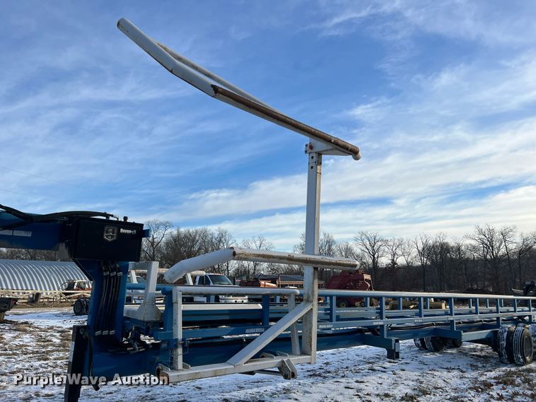 image for item JU9711 Plus1  hay bale trailer