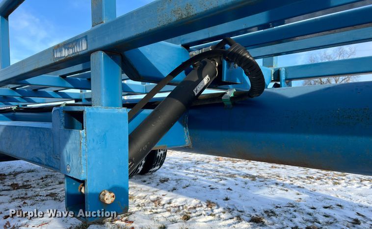 image for item JU9711 Plus1  hay bale trailer