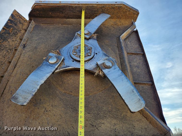 image for item KT9504 Kubota M6-111  MFWD tractor