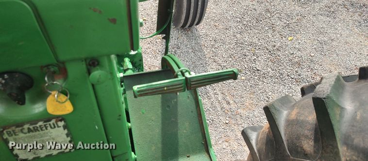 image for item LK9320 1961 John Deere 4010  tractor