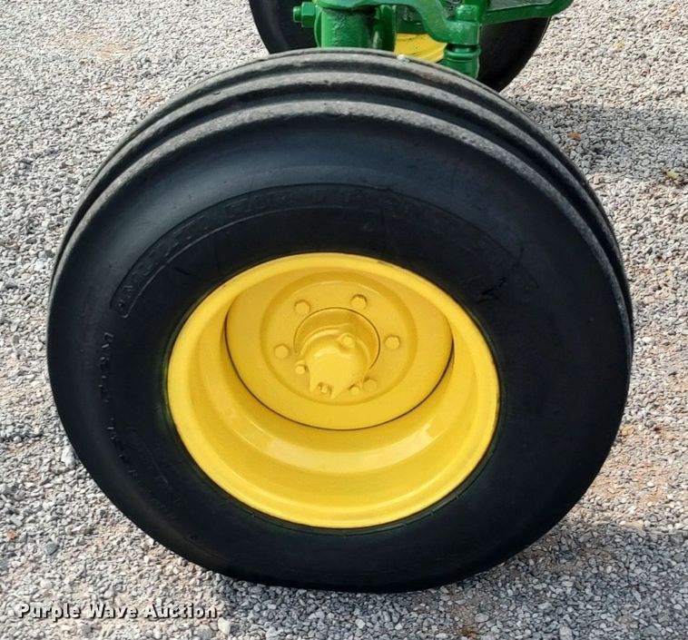 image for item LK9320 1961 John Deere 4010  tractor