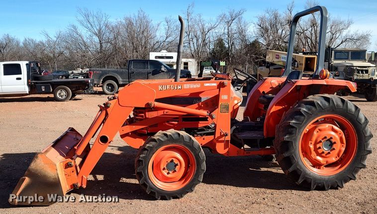 image for item LK9507 Kubota L4150DT  MFWD tractor