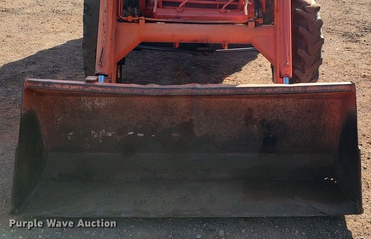 image for item LK9507 Kubota L4150DT  MFWD tractor