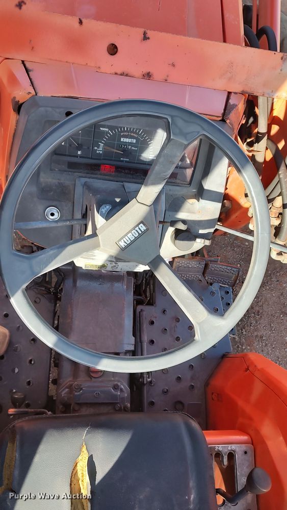 image for item LK9507 Kubota L4150DT  MFWD tractor