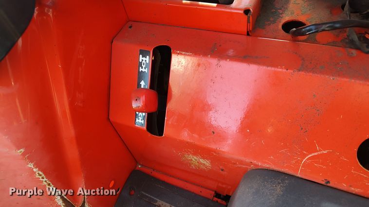 image for item LK9508 Kubota B26  backhoe