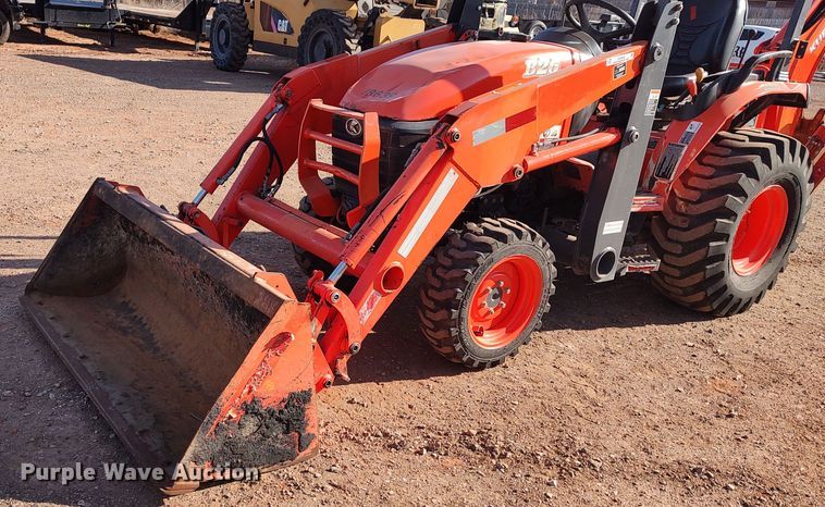 image for item LK9508 Kubota B26  backhoe
